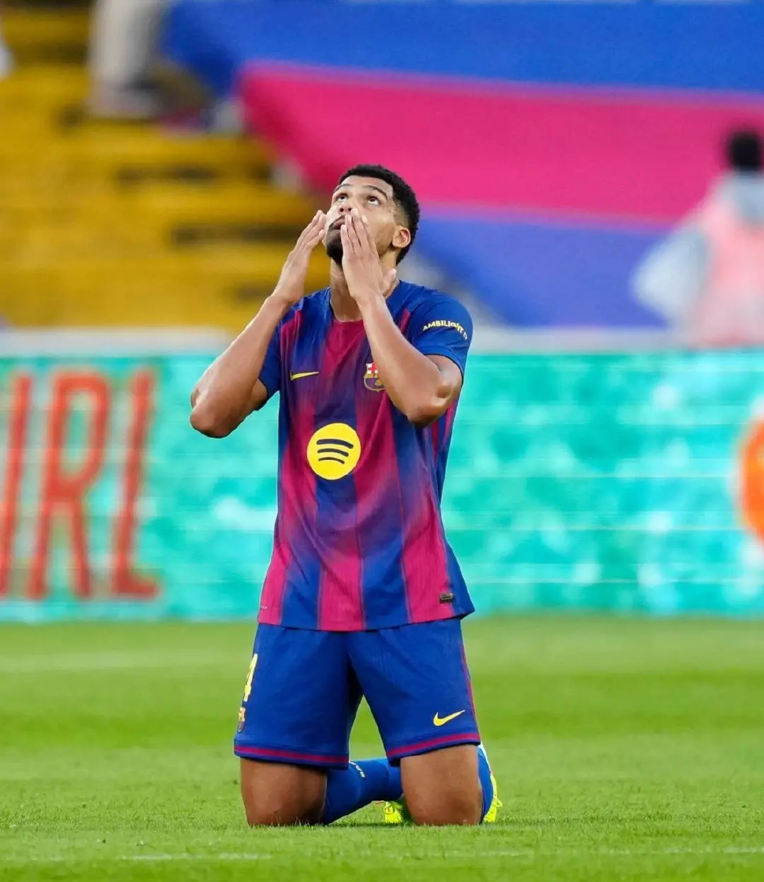 果断起脚远, 贝蒂斯 果断起脚远, 贝蒂斯