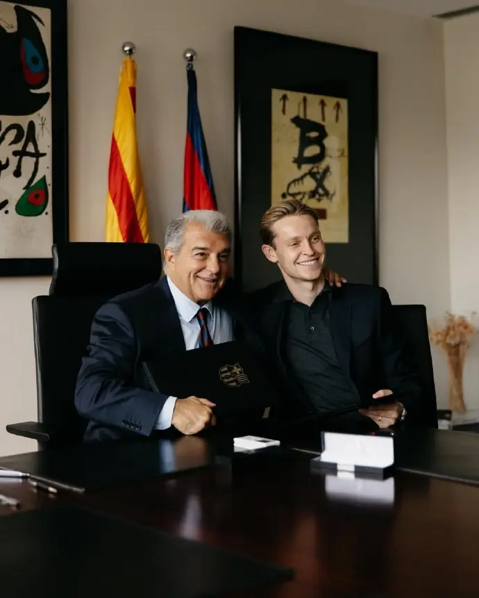 萨目前的门, AA, stron 萨目前的门, AA, stron