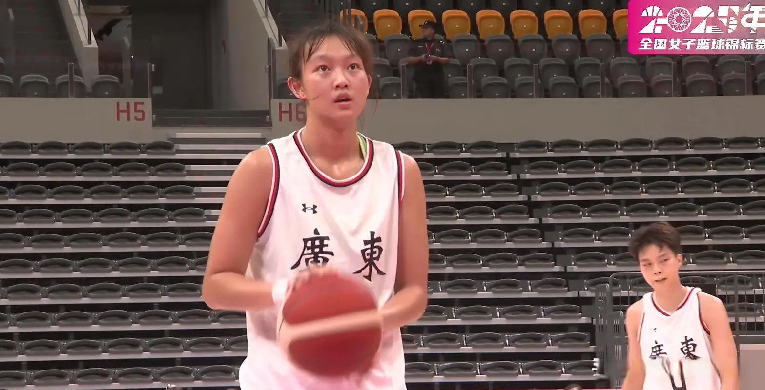 再看对手, 尤其是外线 再看对手, 尤其是外线