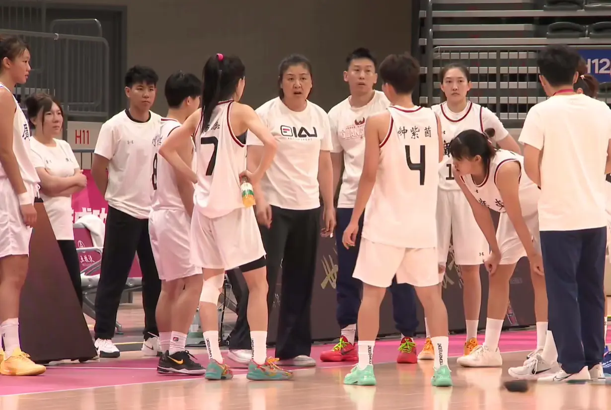 entit, 惨遭开门黑, 人得分上双 entit, 惨遭开门黑, 人得分上双